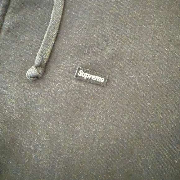 Supreme Black Box Logo Zip-Up Hoodie – XL – 100% Cotton – Good Condition - Picture 2 of 7